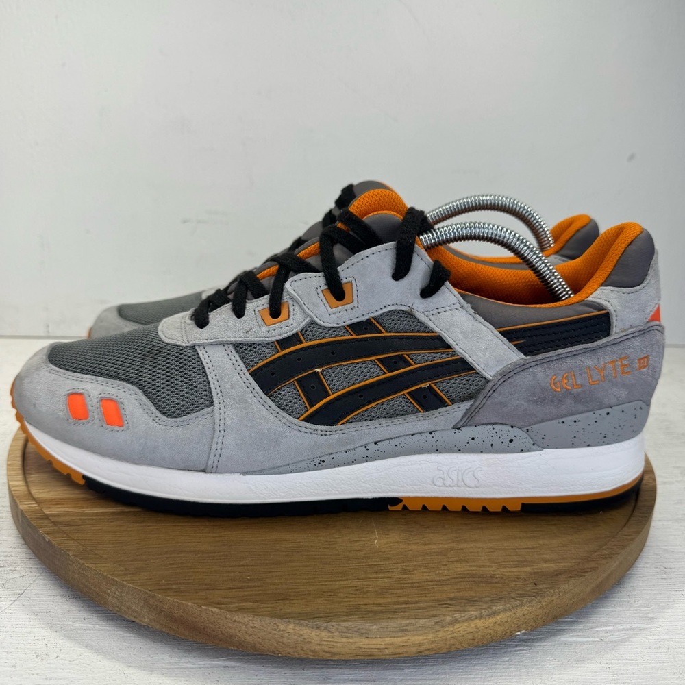 Asics Gel Lyte III Athletic Lace Up H635L Gray Black Orange Men’s Size 12